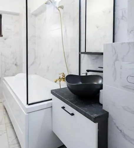 Big - 3br - Piata Unirii Bükreş