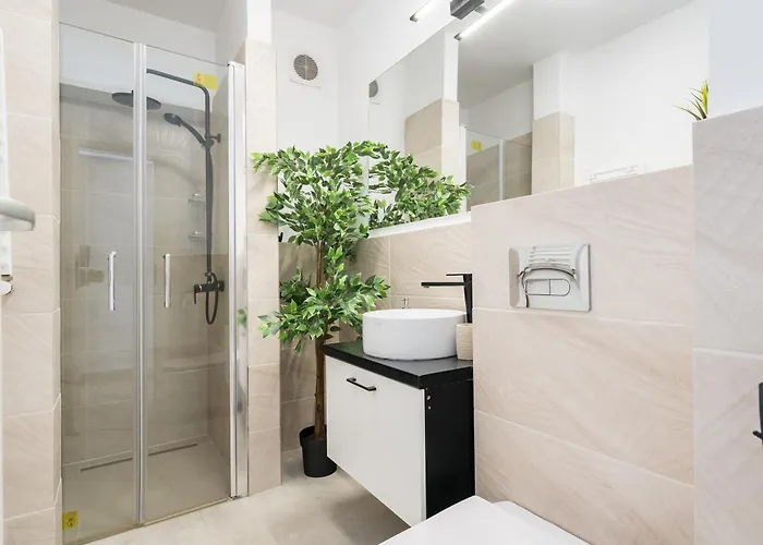 Big - 3br - Piata Unirii דירה *
