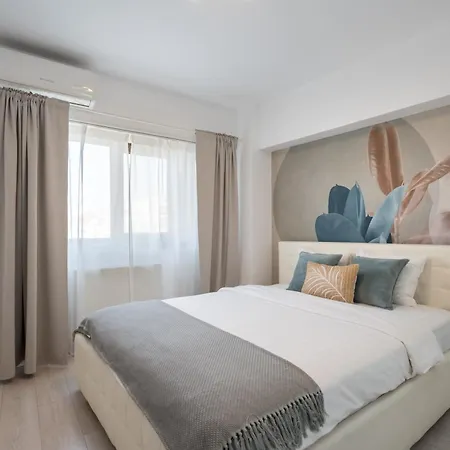 Apartment Big - 3br - Piata Unirii *