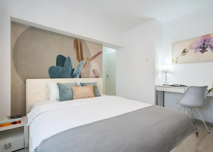 Apartment Big - 3br - Piata Unirii Bucharest